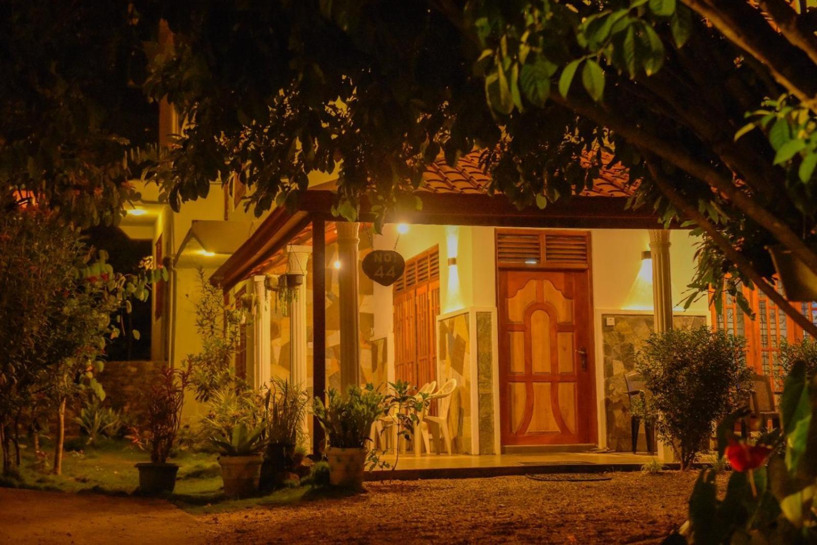 Maya 44 Ella Ngoại thất bức ảnh